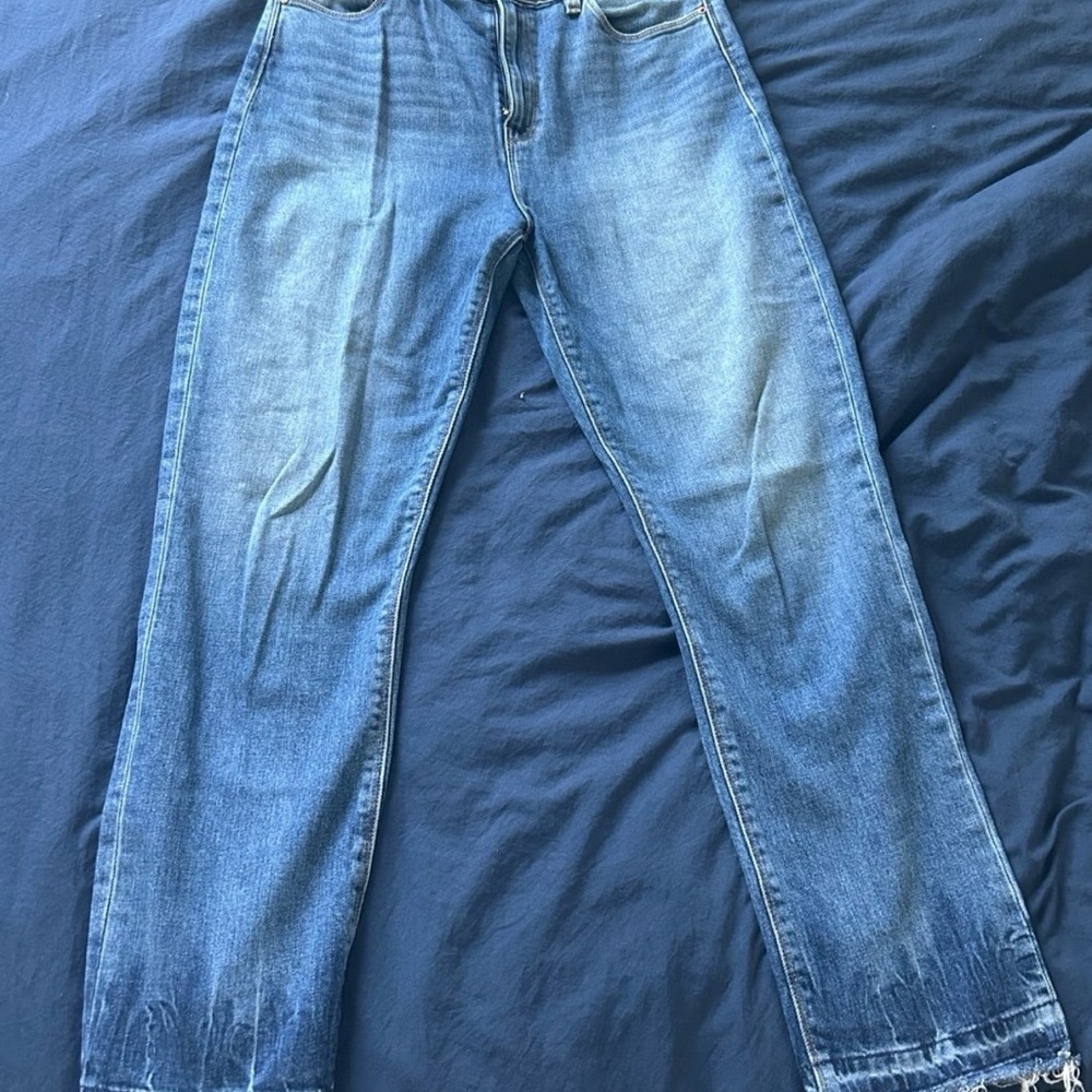 Hudson Jeans Women's Straight Leg in Blue